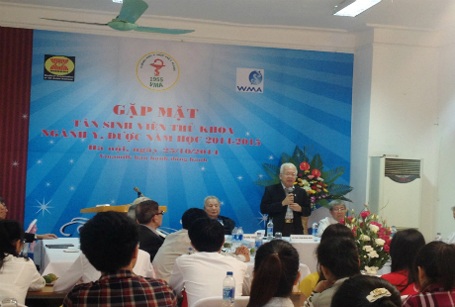 Gặp mặt tân thủ khoa ngành Y, Dược năm học 2014 - 2015 - 1 Gặp mặt các tân sinh viên là thủ khoa ngành Y, Dược năm học 2014 - 2015