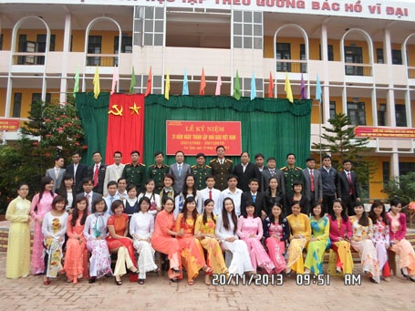 Bắc Giang: Trường THPT Lục Ngạn số 2 tiếp tục giữ vững dạy tốt, học tốt - 3 Bắc Giang: Trường THPT Lục Ngạn số 2 tiếp tục giữ vững dạy tốt, học tốt