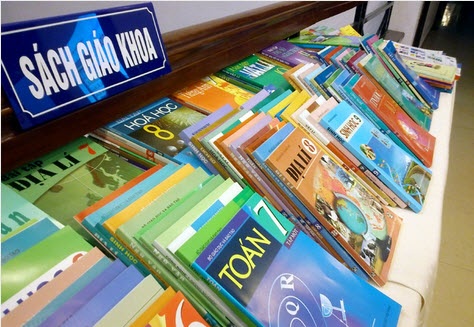 Ai dám bỏ tiền tỷ ra để biên soạn sách giáo khoa? - 1 Ai dám bỏ tiền tỷ ra để biên soạn sách giáo khoa?