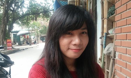 “Chat” với cô gái viết thư gửi Bộ trưởng Giáo dục - 1 Mỹ Linh ngoài đời là cô gái xinh xắn, cá tính. (Ảnh: Văn Chung)