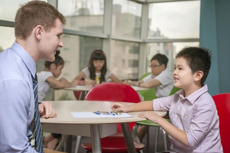 3-5 tuổi là “thời kì vàng” cho việc học tiếng Anh (Ảnh chụp tại bậc học Jumpstart của ILA)