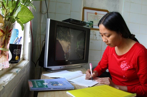 Tết xa quê - 1 Cô giáo Phạm Thị Lý, người đã quên tuổi thanh xuân của mình vì học sinh vùng cao Mường Tè