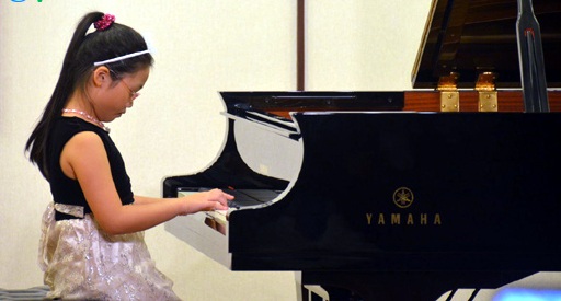 Chuyện của “thần đồng” Piano 10 tuổi - 1 Quách Hoàng Nhi