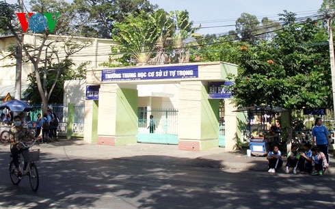 Đánh bạn dã man ở Trà Vinh: Do giáo dục mà nên! - 1 Ngôi trường nơi xảy ra vụ việc. (Ảnh: Sa Oanh)