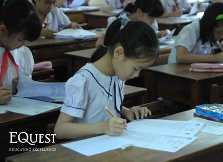 Xúc cảm tại vòng 1 English Champion 2015 - 7 Dồn hết tâm trí làm bài thi