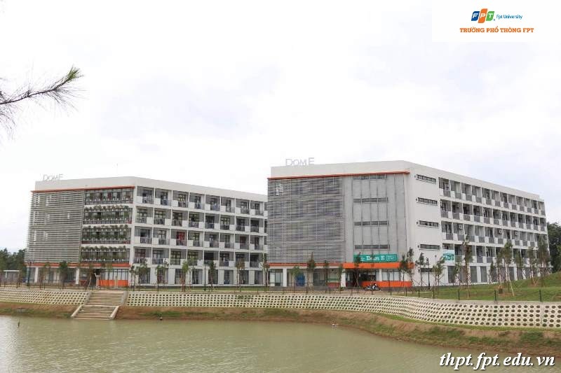Tư vấn “Bí quyết giúp con trưởng thành độ tuổi 15-18” - 22 Khu kí túc xá dành cho học sinh THPT FPT được quản lý nghiêm ngặt và túc trực suốt 24h