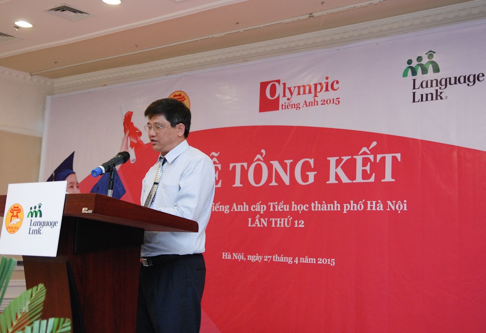 Chương trình văn nghệ chào mừng đặc sắc của đội văn nghệ trường Tiểu học Vietkids và Kim Liên.