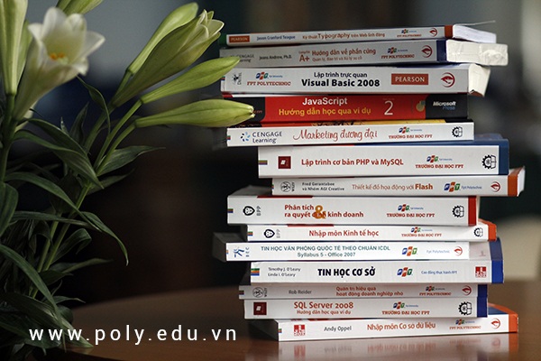 Tư vấn hướng nghiệp: “Kỹ năng nghề - Chìa khóa mở cửa tương lai” - 11 Tư vấn hướng nghiệp: “Kỹ năng nghề - Chìa khóa mở cửa tương lai”