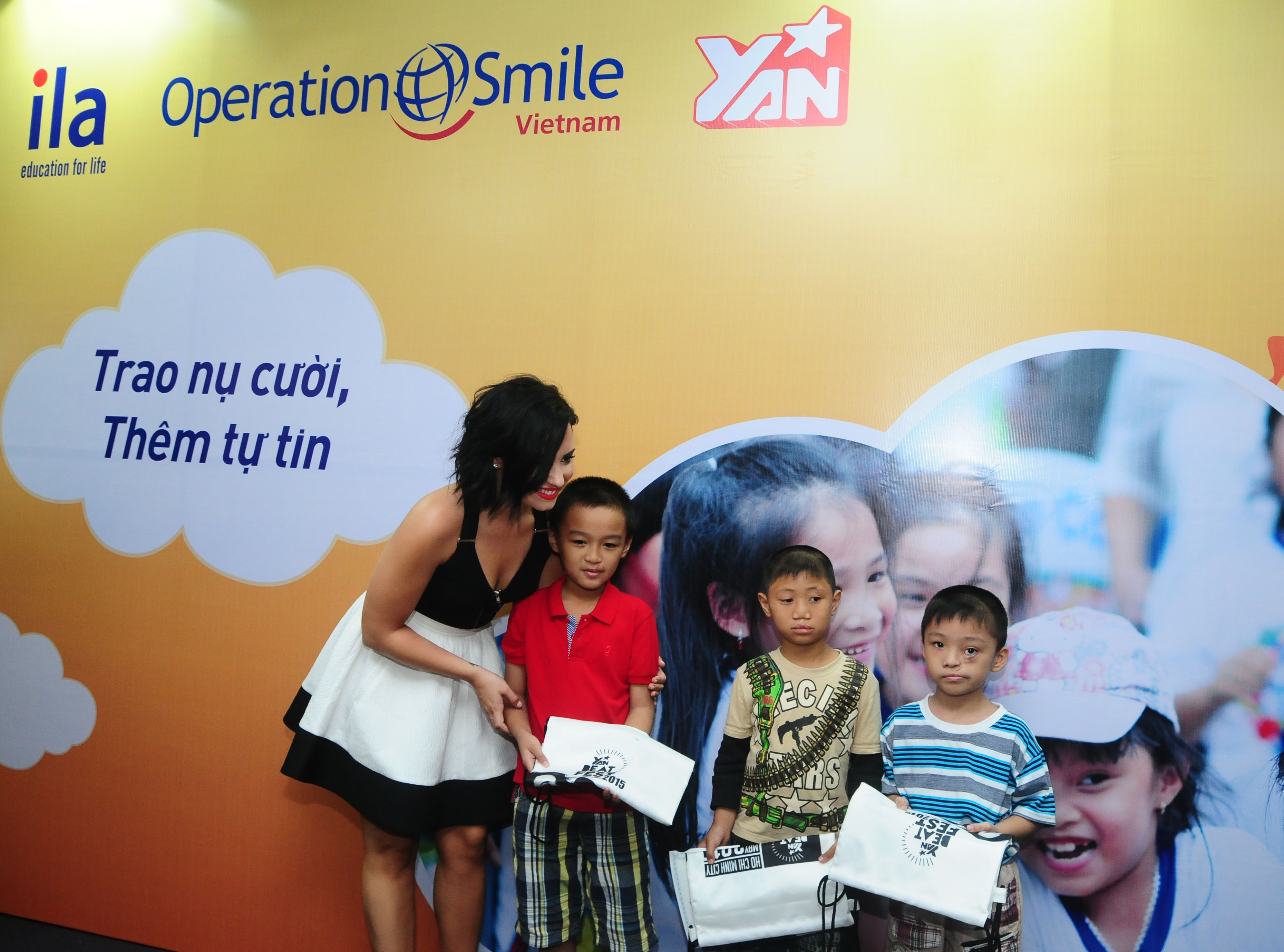 ILA trao tặng 270 triệu đồng cho tổ chức Operation Smile - 2 ILA trao tặng 270 triệu đồng cho tổ chức Operation Smile