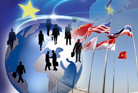 Chủ tịch Yasuchika Hasegawa của công ty Dược Takeda