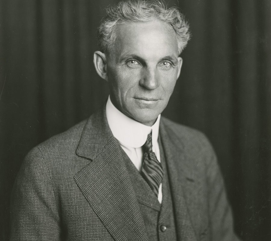 10 người nổi tiếng thành công không cần tới tấm bằng đại học - 4 Henry Ford