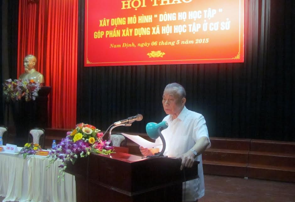 Hội thảo khoa học xây dựng mô hình “Dòng họ học tập” - 2 Chủ tịch Hội Khuyến học Việt Nam, ông Nguyễn Mạnh Cầm