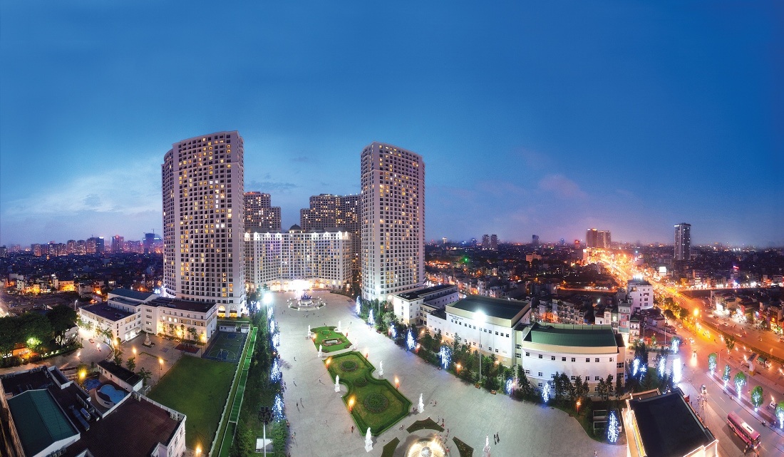 Học bơi, học vẽ… miễn phí tại Vinhomes Royal City - 3 Lễ trao giải cho các mầm non nghệ thuật Vinhomes Royal City 2014