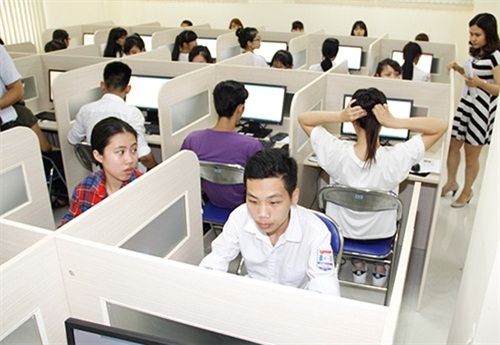 Kỳ thi đã thu hút hơn 43.000 thí sinh tham gia