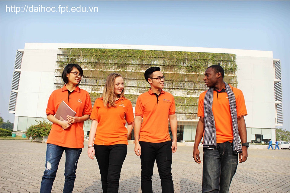 Tư vấn: Cơ hội việc làm toàn cầu tại Đại học FPT