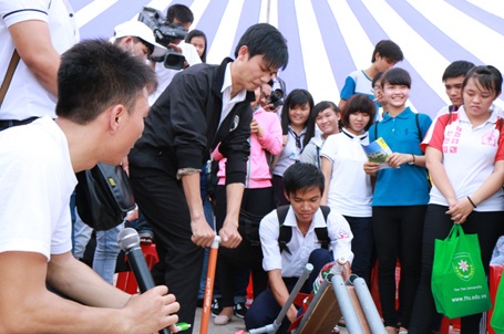 Đào tạo gắn liền với nghiên cứu khoa học tại Khoa Kỹ thuật Trường ĐH Tân Tạo - 2 Sinh viên Khoa Kỹ thuật