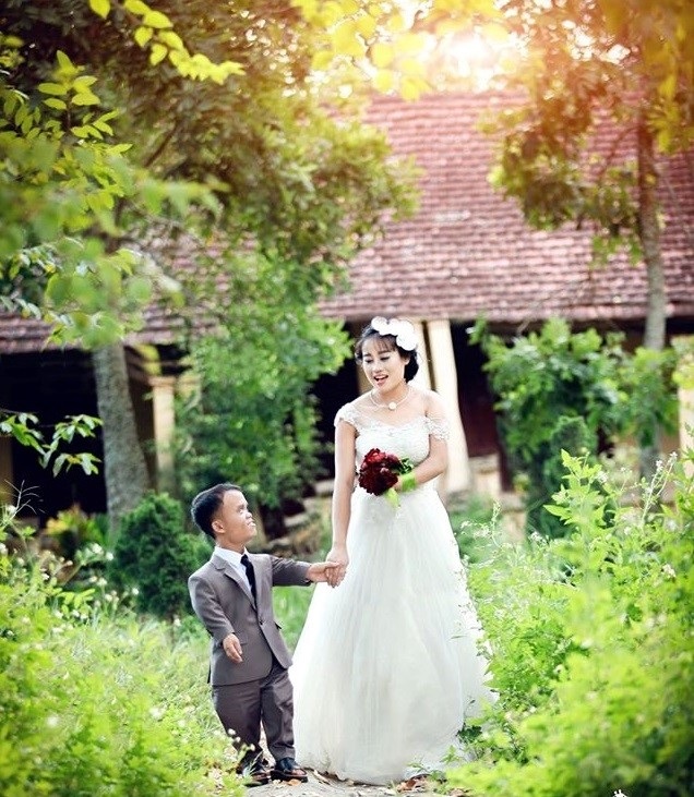 Những chuyện tình đẹp như “cổ tích thời hiện đại” - 2 Ảnh cưới Hữu Cường – Bích Phương