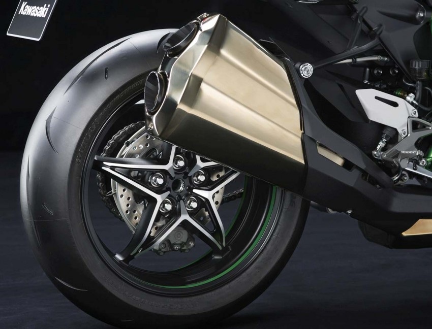 Kawasaki mở rộng dòng động cơ supercharger cùng mẫu xe mới? - 8 Kawasaki mở rộng dòng động cơ supercharger cùng mẫu xe mới? - 8