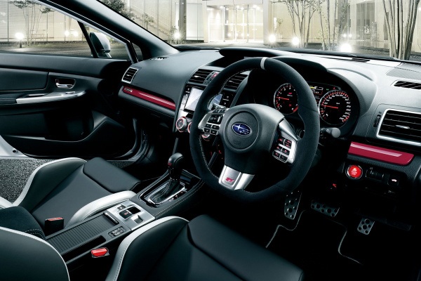 Subaru ra mắt phiên bản giới hạn của “xe đua đường phố” WRX STI - 6 Subaru ra mắt phiên bản giới hạn của “xe đua đường phố” WRX STI - 6