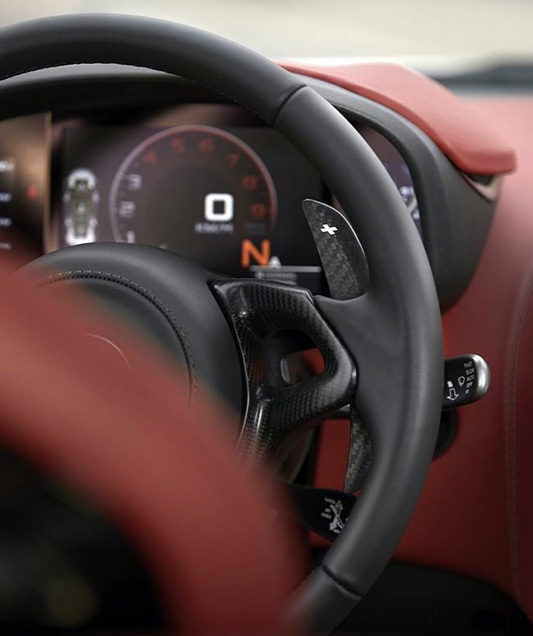 5 năm, McLaren đạt doanh số kỉ lục 10.000 xe - 10