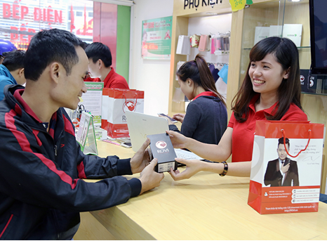 Smartphone 3,99 triệu viền nhôm hút người dùng Việt - 5 ROVI cung cấp chính sách làm hài lòng tất cả những khách hàng trải nghiệm
và mua HERO 2.