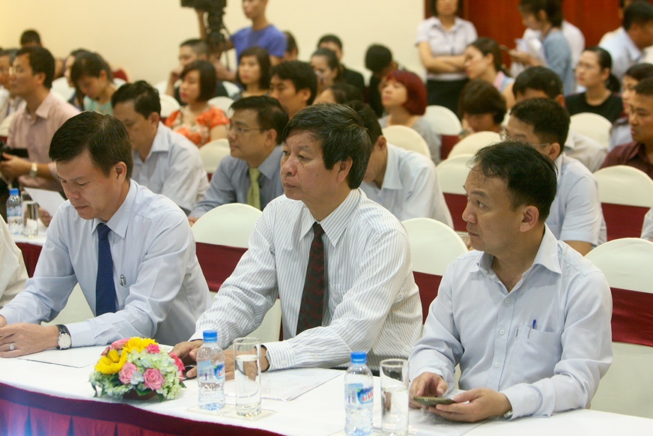 Phát động Giải thưởng Nhân tài Đất Việt 2015: Nóng bỏng vấn đề môi trường - 8 Các nhà tài trợ trong buổi họp báo