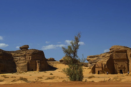 5 tôn giáo cổ đại bị lãng quên