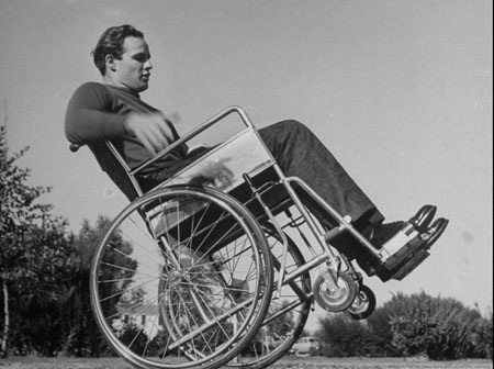 5 nam nghệ sĩ đã hóa thân hết mình vào vai diễn