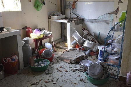 Chỉ trong một buổi chiều, hàng trăm người dân đã rơi vào cảnh không nhà.