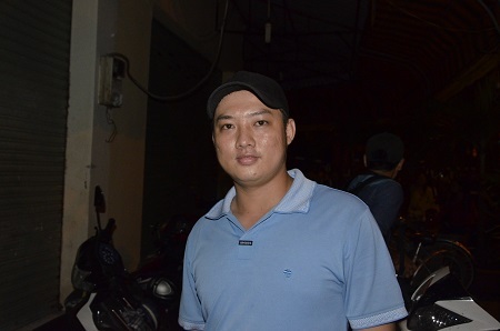 Anh Trần Vũ Hoàng người trực tiếp tham gia cứu 2 nạn nhân bị vùi trong đóng đổ nát