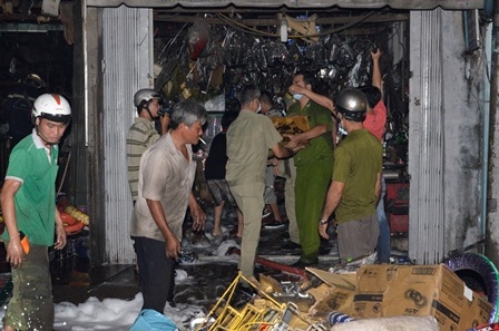 Người dân chuyển tài sản ra ngoài