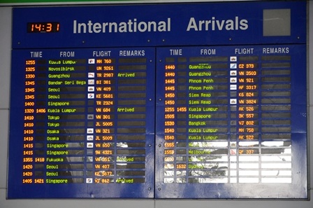 Giờ đến của các chuyến bay liên tục bị thay đổi