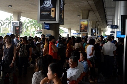 Sự cố khiến hành khách ùn ứ tại sân bay Tân Sơn Nhất vào chiều 20/11