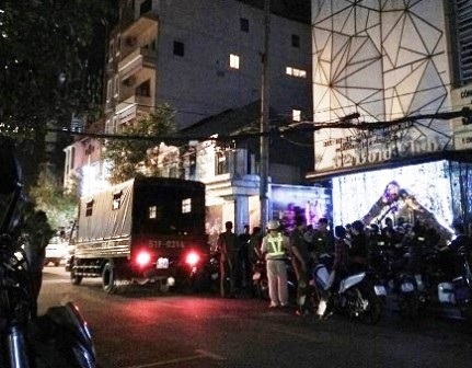 Hàng loạt tụ điểm ăn chơi ở Sài Gòn bị “sờ gáy” - 2 Vũ trường 02 Gold Club bị kiểm tra vào rạng sáng 28/12