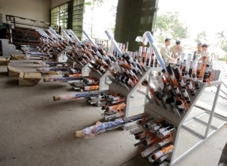 Đại tiệc pháo hoa chào năm mới ở tòa nhà cao nhất TPHCM đã sẵn sàng - 5 Dàn pháo hoa trên tầng 68 tòa nhà cao nhất TP HCM đã sẵn sàng
đón năm mới