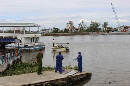 Hiện trường phát hiện thi thể người đàn ông