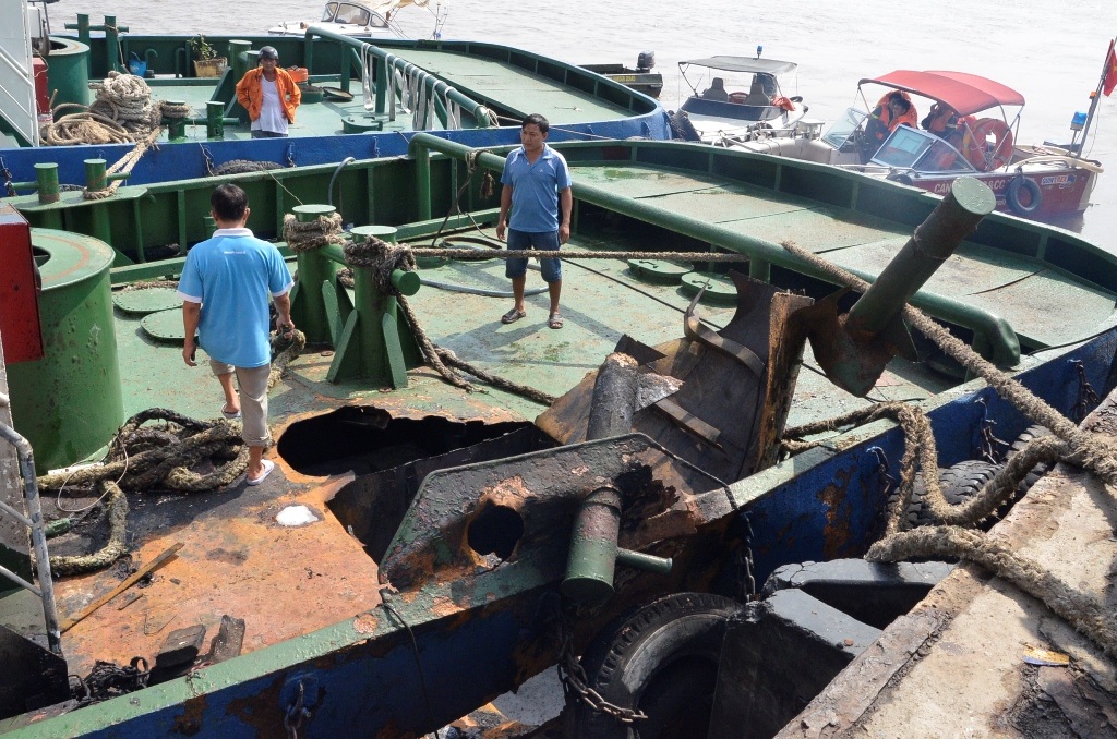 Hiện trường vụ nổ tàu Kim An 06