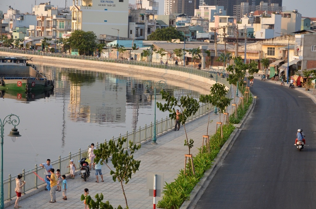 Diện mạo mới trên dòng kênh Tân Hóa - Lò Gốm