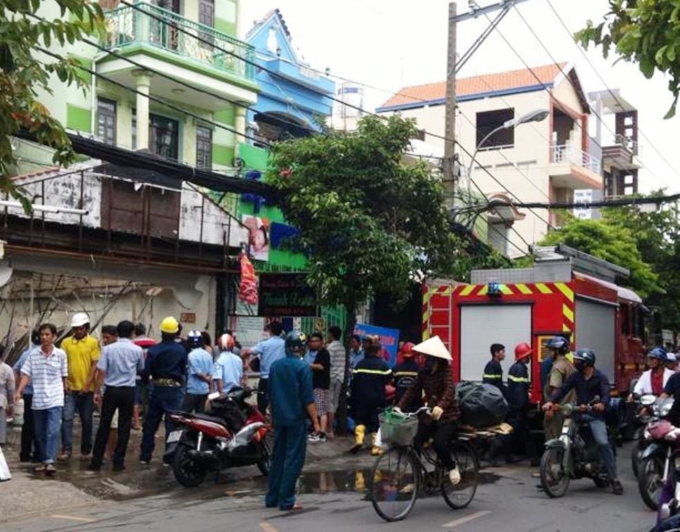 Lực lượng chữa cháy chuyên nghiệp có mặt khống chế thành công 2 vụ cháy.