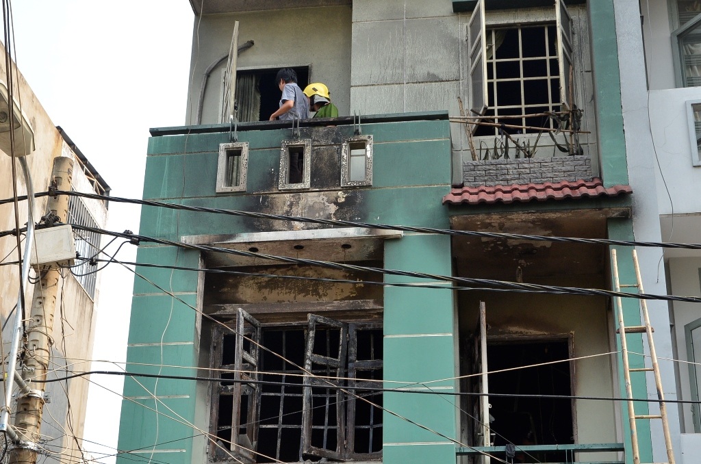 Căn nhà bị hư hỏng sau vụ cháy.