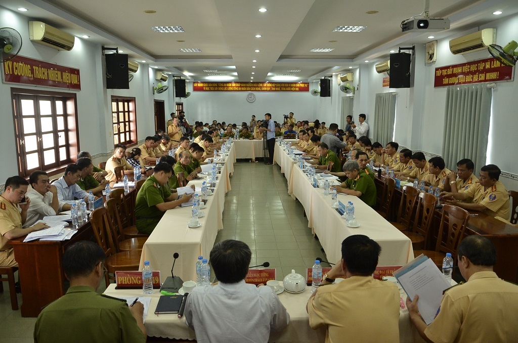 Toàn cảnh buổi tọa đàm