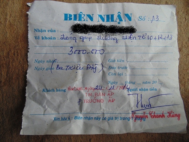 Đường dây đã được dân đóng tiền kéo về nhưng điện thì chưa có