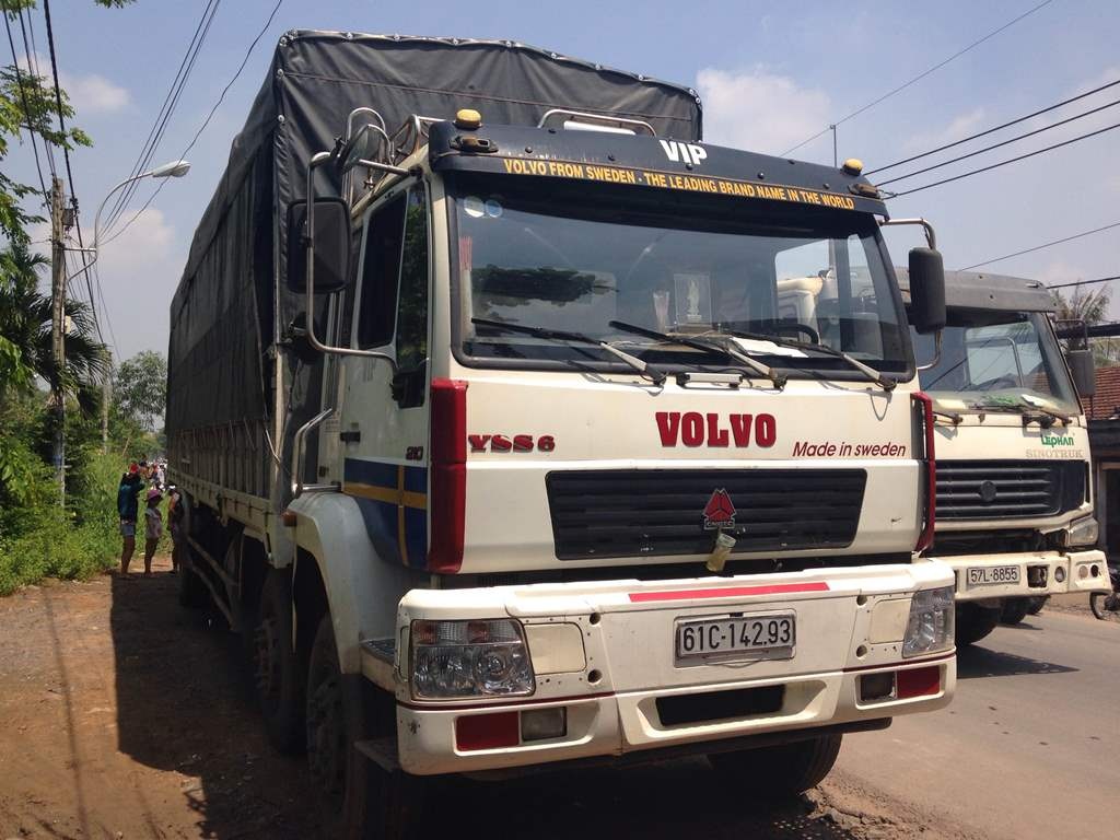 Chiếc xe tải gây tai nạn.