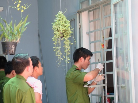 Công an khám nghiệm hiện trường vụ trộm trên địa bàn TPHCM (ảnh minh họa)