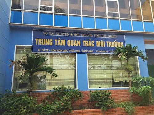 Bài 1: Trung tâm quan trắc liên tiếp tạo "bùa hộ mệnh" cho doanh nghiệp đầu độc môi trường? - 9
Lãnh đạo Sở Tài nguyên Môi trường tỉnh Bắc Giang cho biết sẽ tiến hành kiểm tra thông tin về sự bất thường trong hoạt động của Trung tâm quan trắc môi trường tỉnh Bắc Giang.