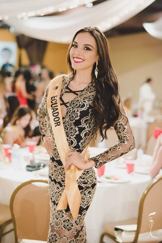 Thí sinh Hoa hậu Hòa bình thế giới 2016 lộng lẫy trong tiệc gặp mặt - 13 Thí sinh Hoa hậu Hòa bình thế giới 2016 lộng lẫy trong tiệc gặp mặt - 13
