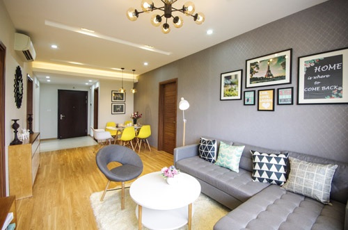 300 triệu đồng cho một căn chung cư tuyệt đẹp đón gió từ sông Hồng - 2
Vật liệu, nội thất như một căn chung cư cao cấp.