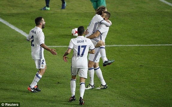 C.Ronaldo lập hattrick, Real Madrid vô địch FIFA Club World Cup 2016 - 13
Niềm vui của các cầu thủ Real Madrid