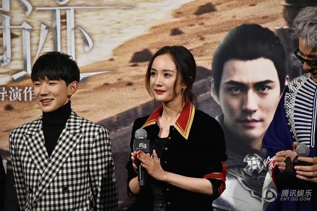 
Dương Mịch vui vẻ chia sẻ về vai diễn mới.
