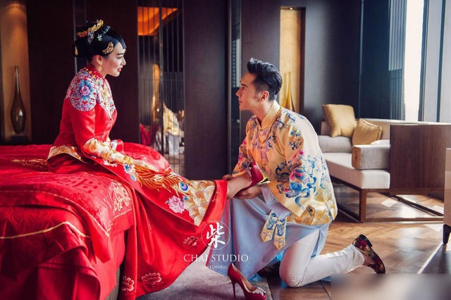 "Biểu tượng gợi cảm" Chung Lệ Đề lên xe hoa lần ba với "phi công trẻ" - 8 "Biểu tượng gợi cảm" Chung Lệ Đề lên xe hoa lần ba với "phi công trẻ" - 8